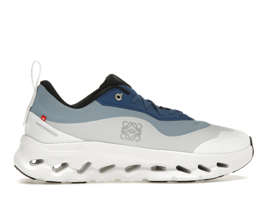 Vue 36 de On Running Cloudtilt 2 LOEWE Blue White