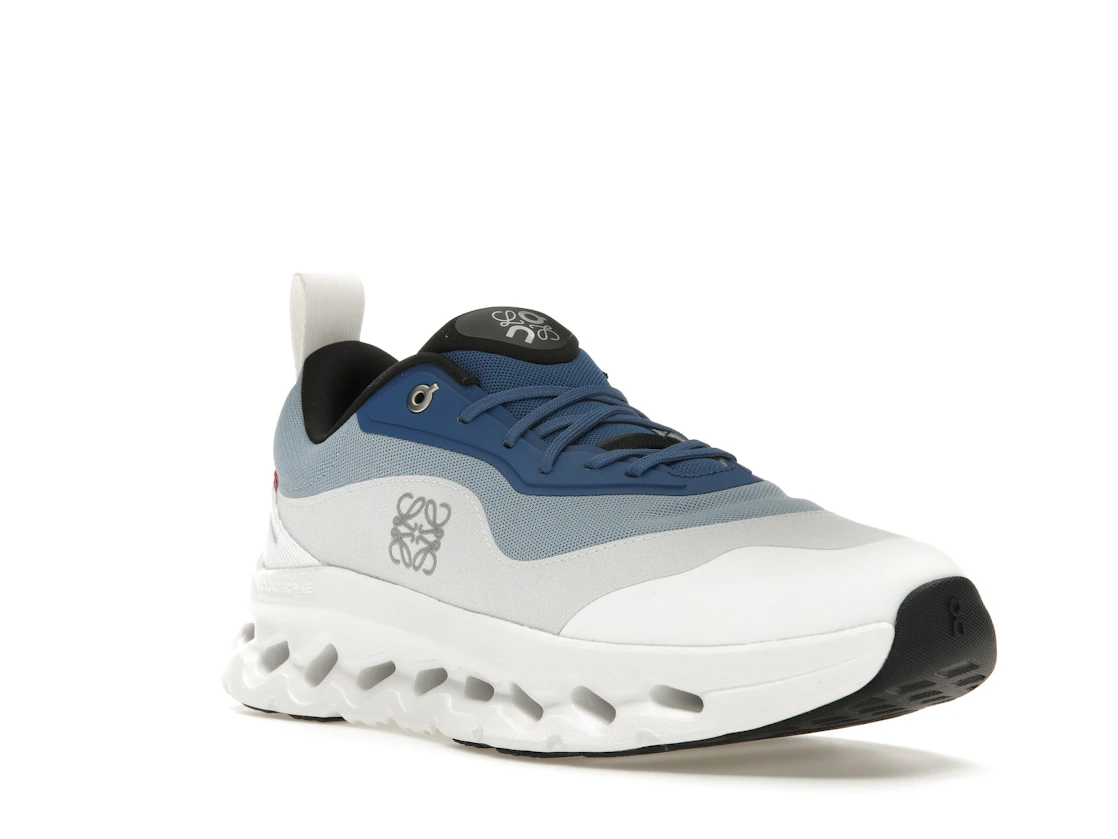 Vue 6 de On Running Cloudtilt 2 LOEWE Blue White