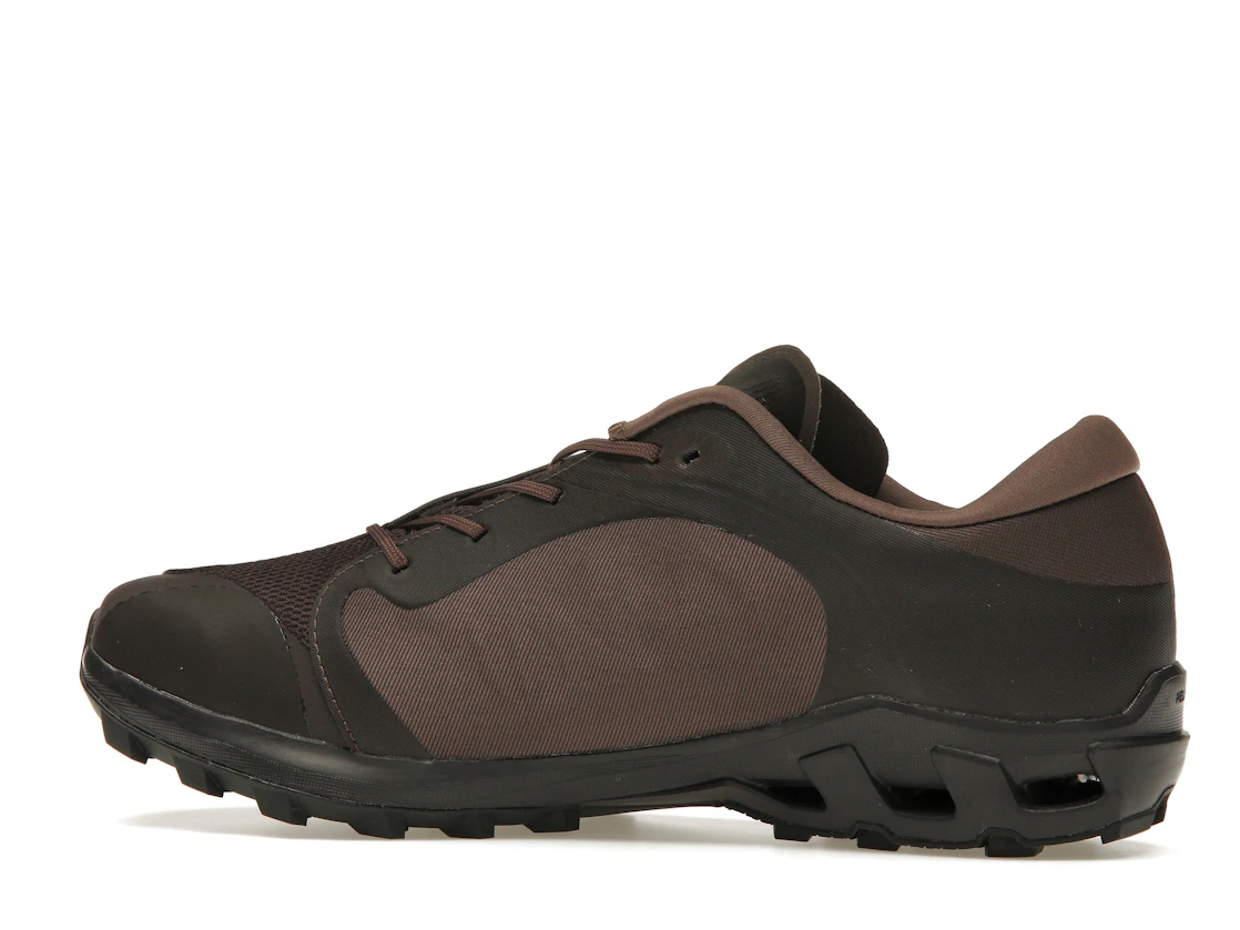 Vue 21 de On Running Cloudventure Peak POST ARCHIVE FACTION Cacao Espresso