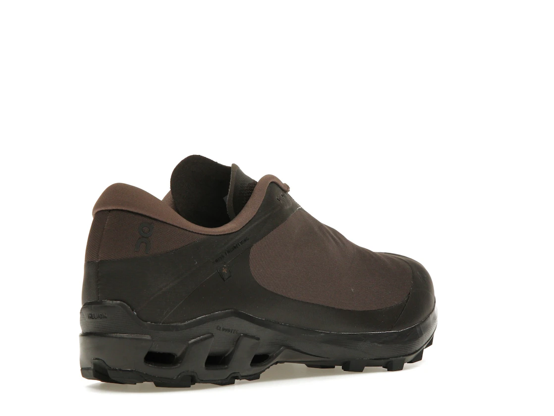 Vue 32 de On Running Cloudventure Peak POST ARCHIVE FACTION Cacao Espresso