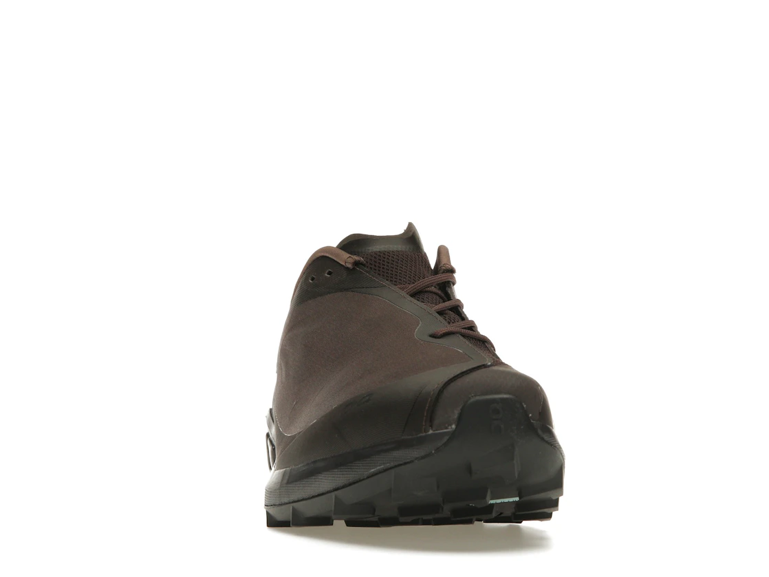 Vue 9 de On Running Cloudventure Peak POST ARCHIVE FACTION Cacao Espresso