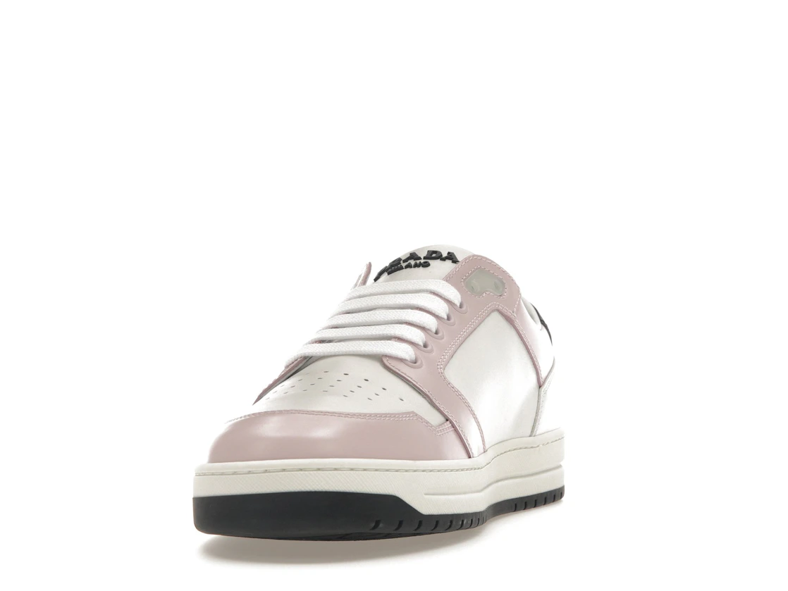 Vue 12 de Prada District Sneaker White Pink Perforated Leather 