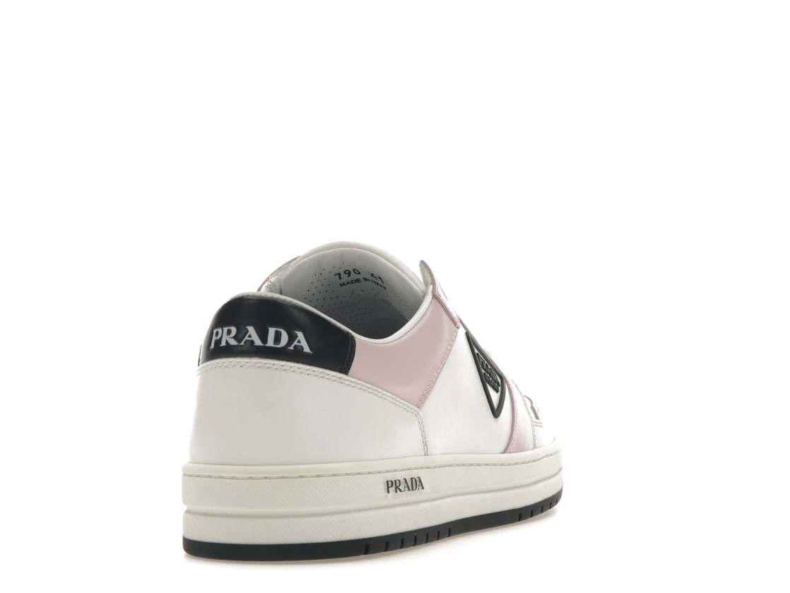 Vue 30 de Prada District Sneaker White Pink Perforated Leather 