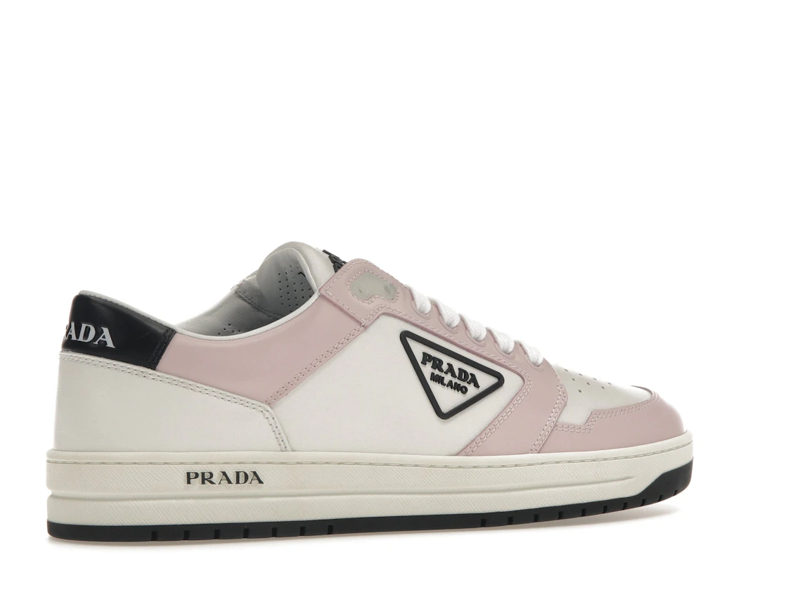 Vue 34 de Prada District Sneaker White Pink Perforated Leather 