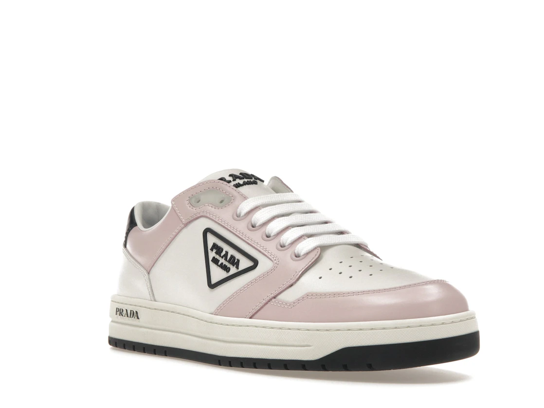 Vue 6 de Prada District Sneaker White Pink Perforated Leather 