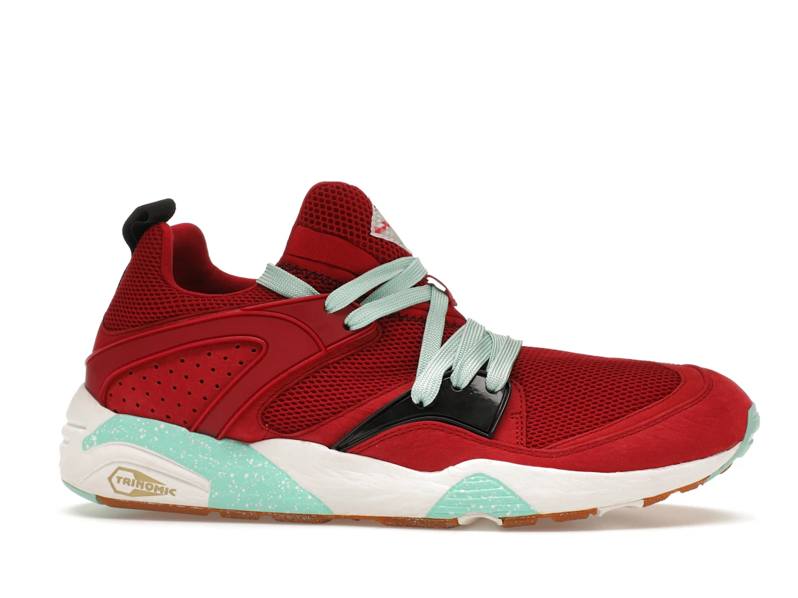 Vue 2 de Puma Blaze of Glory Sneaker Freaker Bloodbath (Special Box)