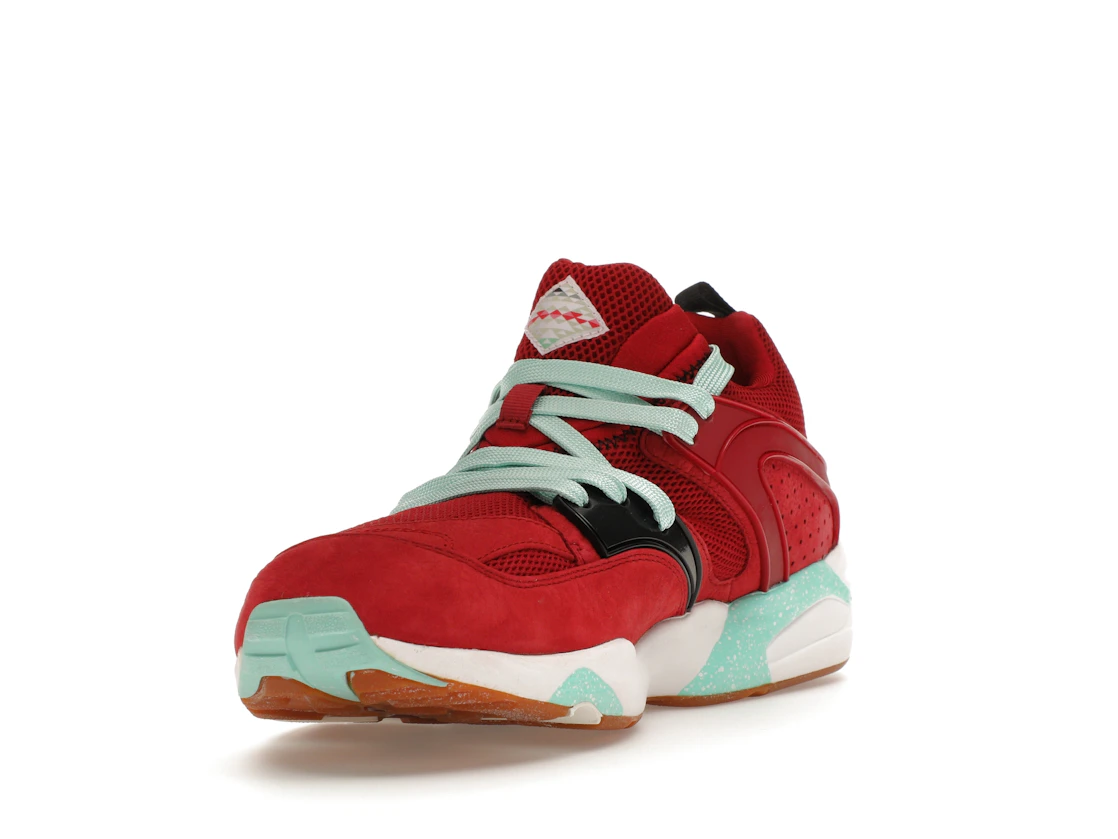 Vue 13 de Puma Blaze of Glory Sneaker Freaker Bloodbath (Special Box)