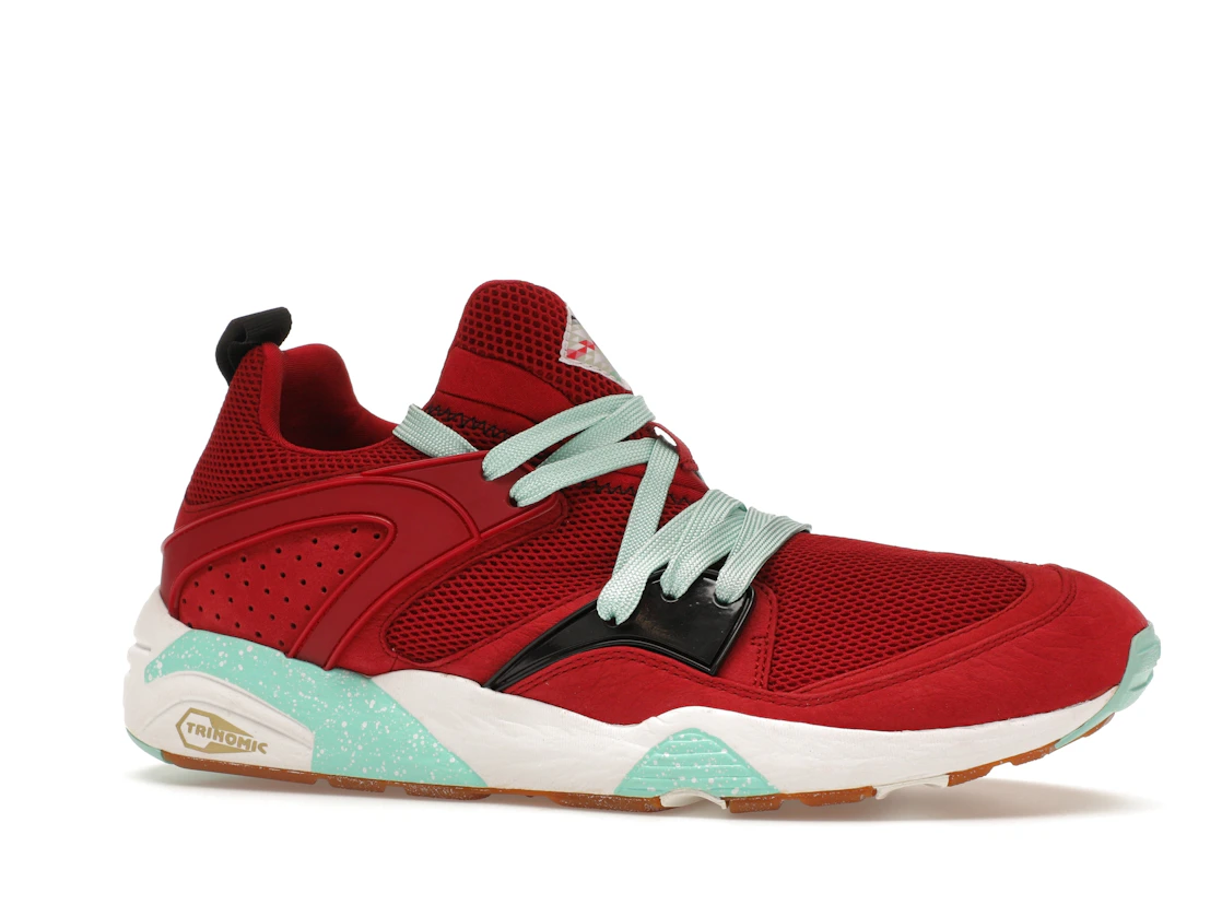 Vue 3 de Puma Blaze of Glory Sneaker Freaker Bloodbath (Special Box)