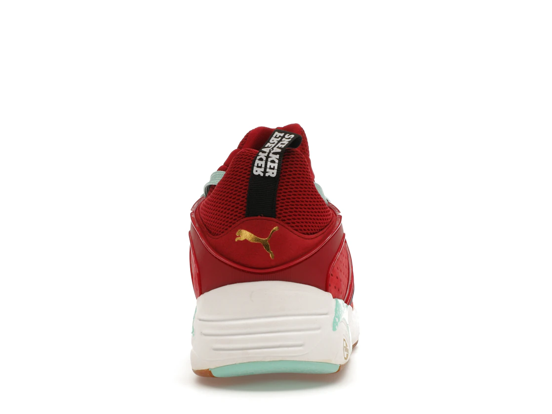 Vue 28 de Puma Blaze of Glory Sneaker Freaker Bloodbath (Special Box)