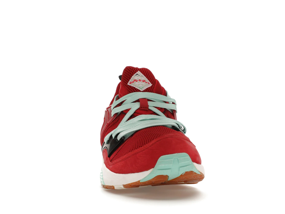 Vue 9 de Puma Blaze of Glory Sneaker Freaker Bloodbath (Special Box)