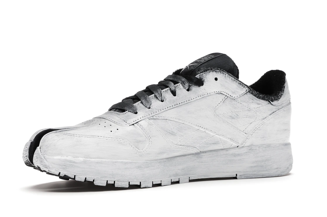 Vue 16 de Reebok Classic Leather Tabi Maison Margiela Bianchetto