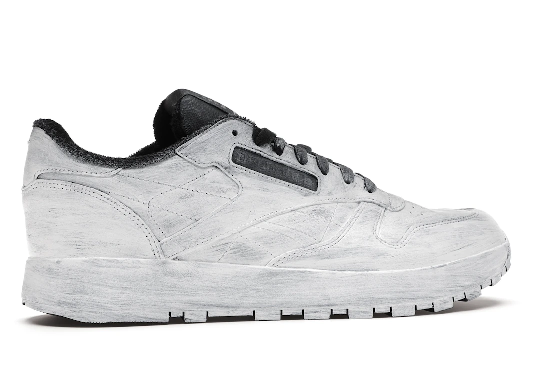 Vue 35 de Reebok Classic Leather Tabi Maison Margiela Bianchetto