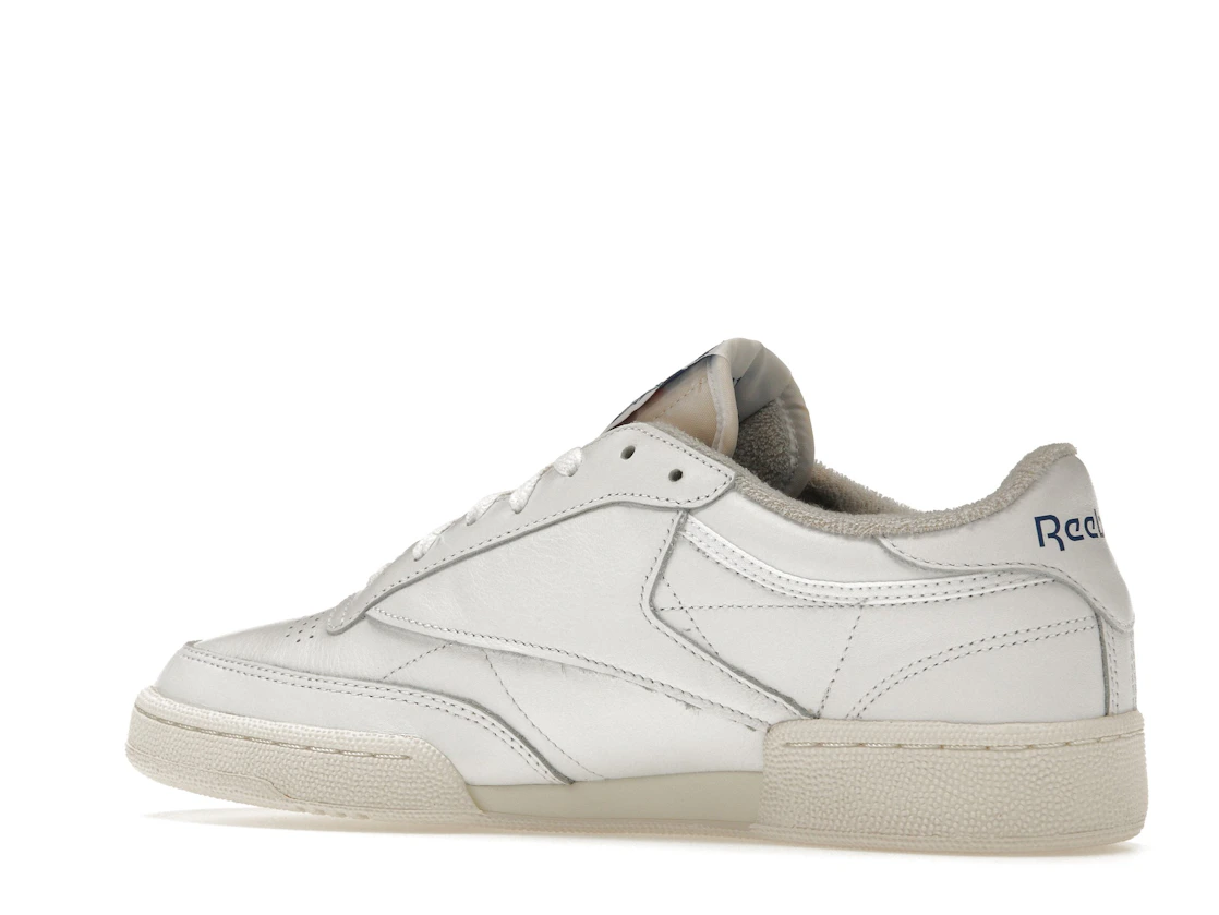 Vue 22 de Reebok Club C 85 White Vector Blue