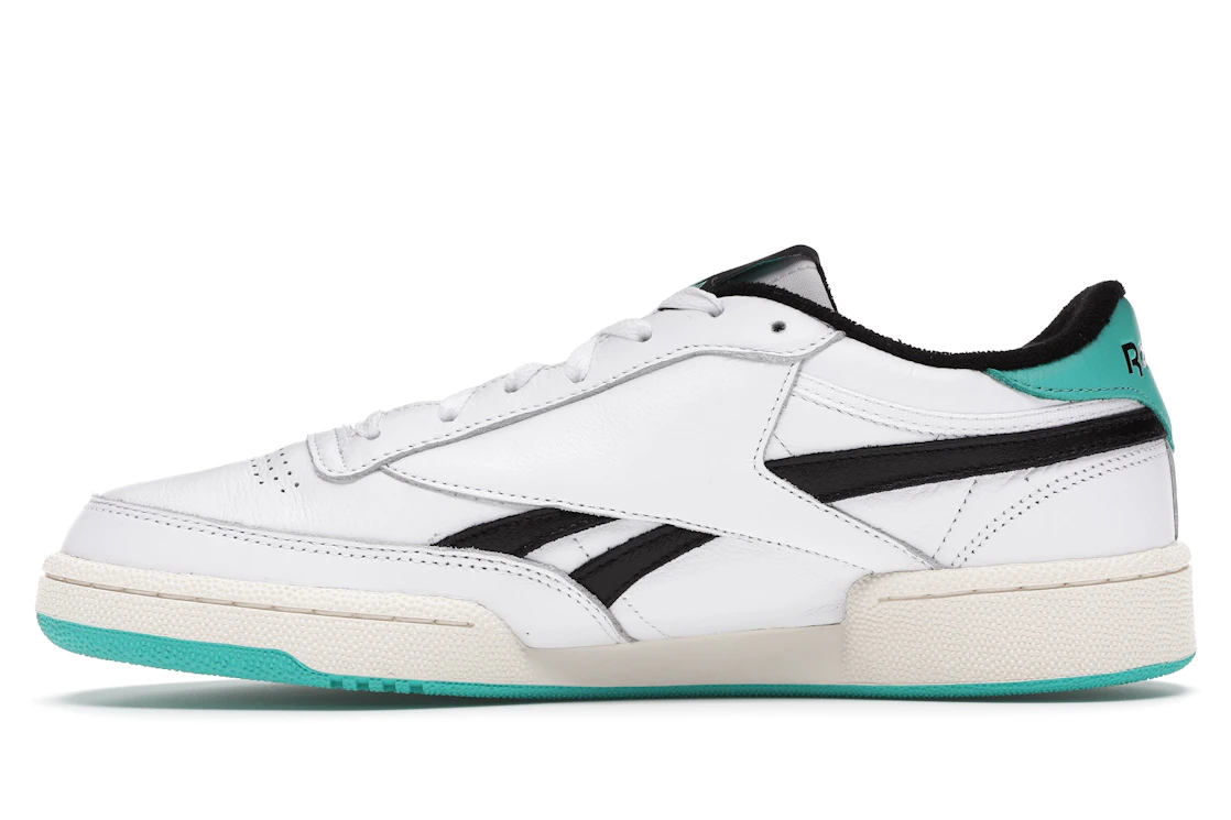 Vue 19 de Reebok Club C Revenge Assassin's Creed Valhalla