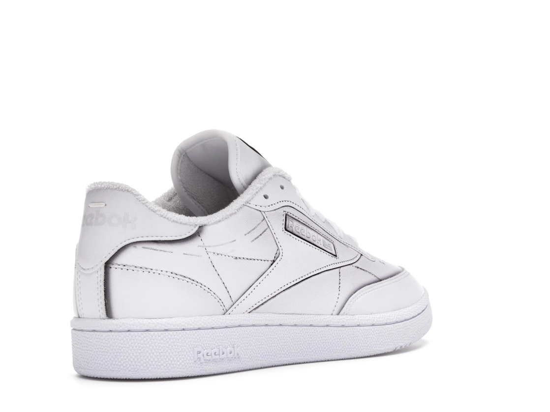 Vue 32 de Reebok Club C Maison Margiela White