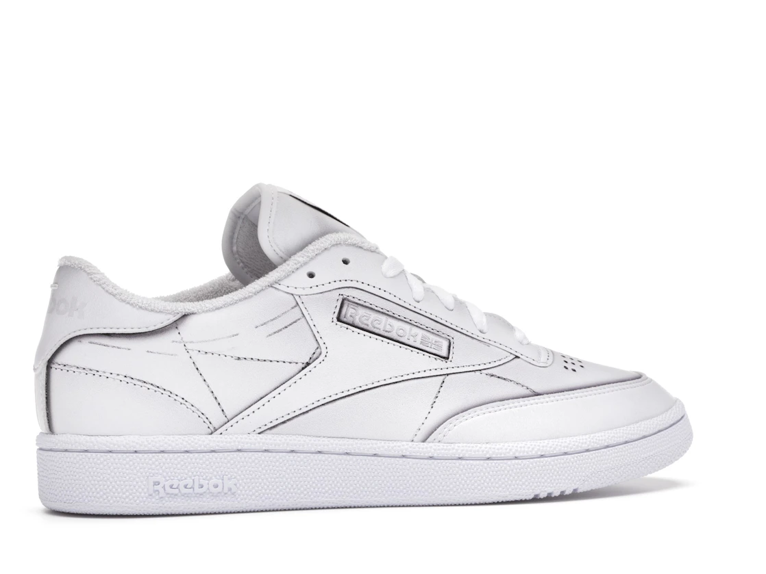 Vue 35 de Reebok Club C Maison Margiela White