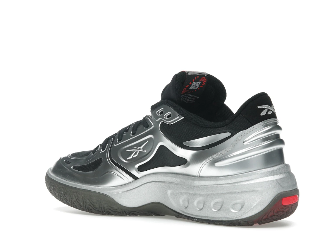Vue 23 de Reebok Engine A Mobius Re-Boot