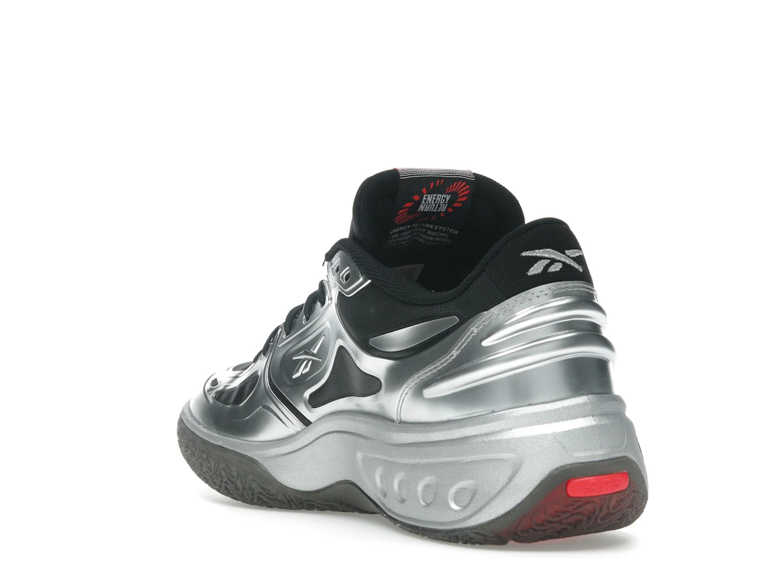 Vue 25 de Reebok Engine A Mobius Re-Boot
