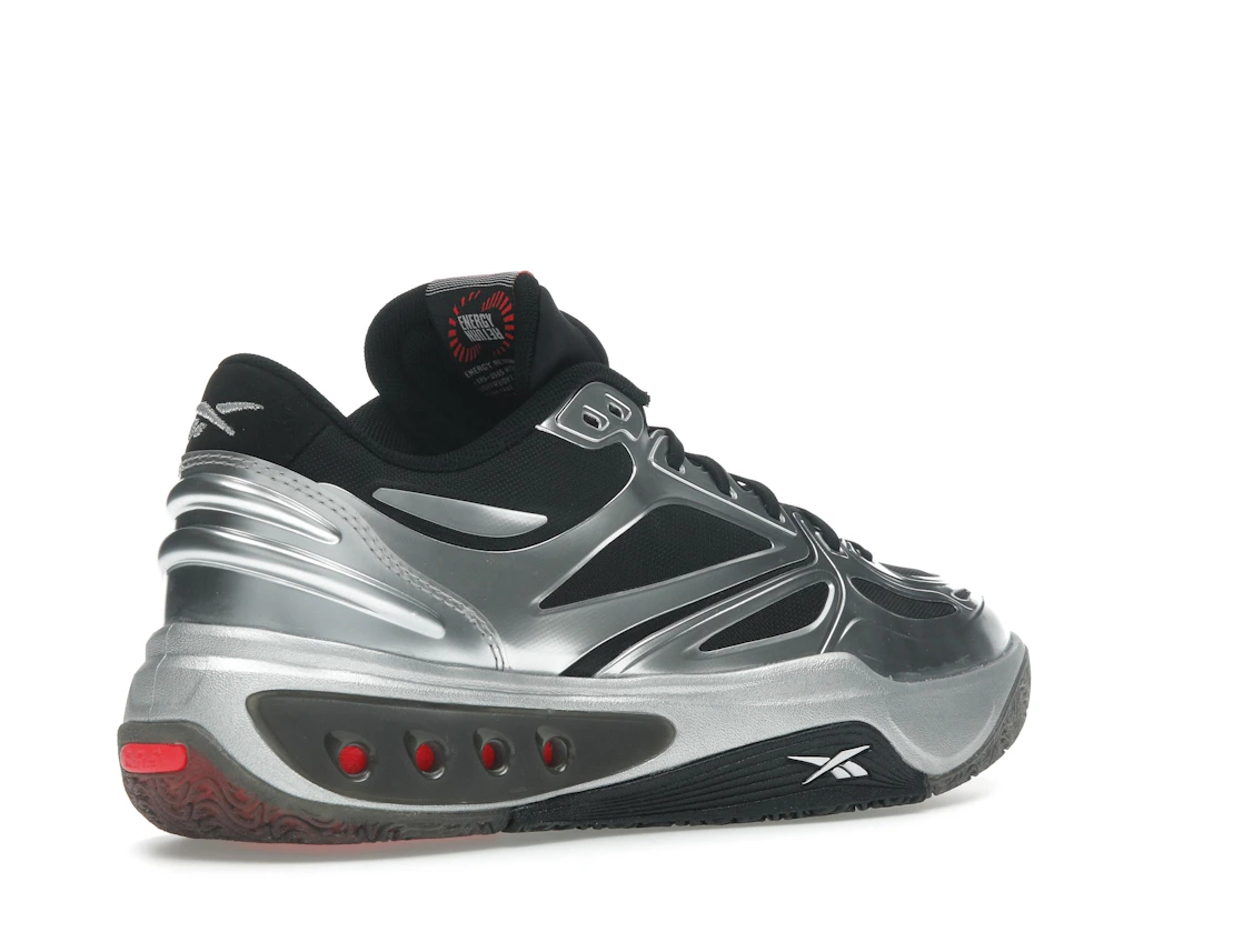 Vue 33 de Reebok Engine A Mobius Re-Boot