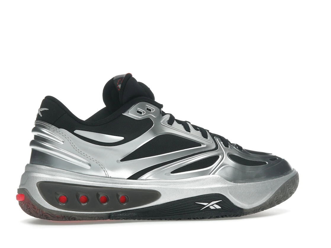 Vue 35 de Reebok Engine A Mobius Re-Boot
