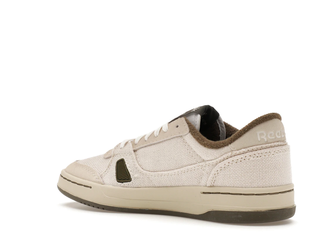 Vue 23 de Reebok LT Court Maharishi Alabaster