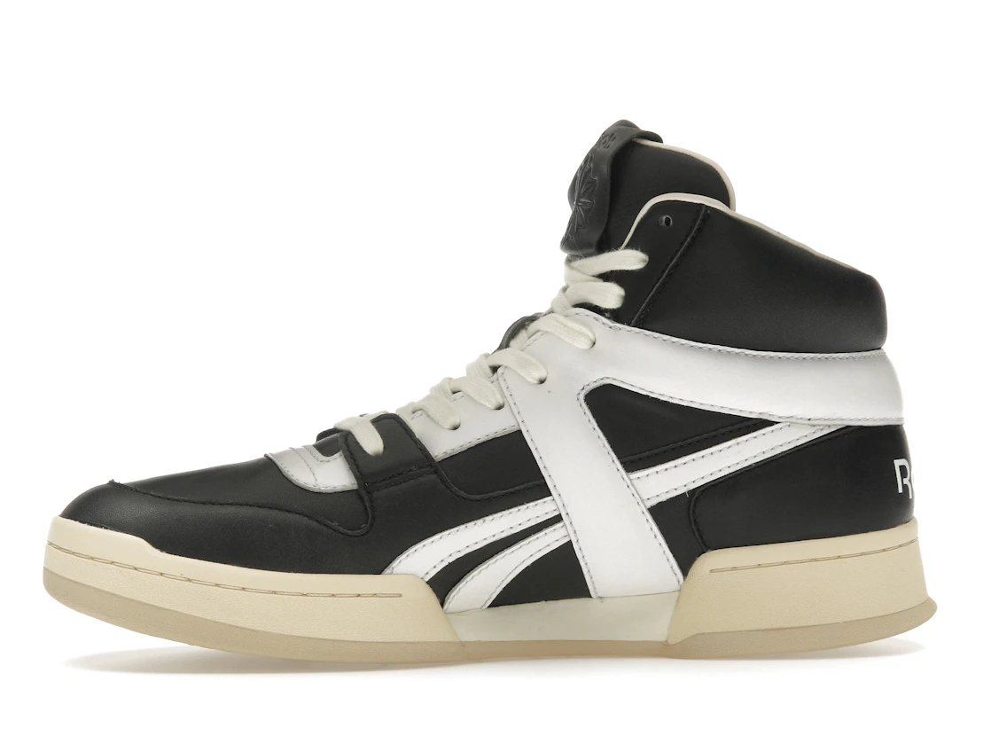 Vue 18 de Reebok LTD BB 5600 Black White