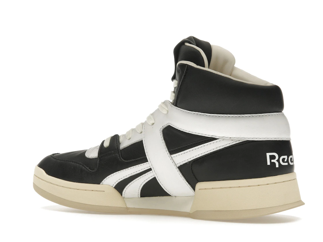 Vue 22 de Reebok LTD BB 5600 Black White