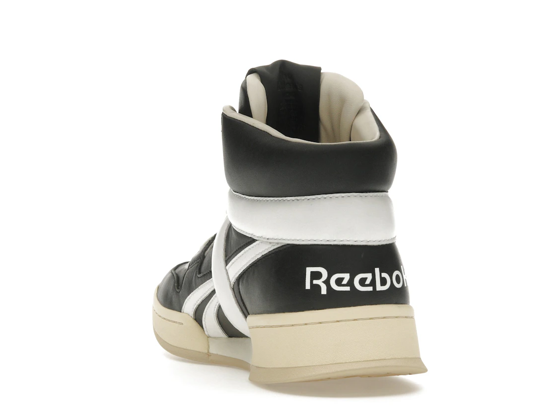 Vue 26 de Reebok LTD BB 5600 Black White
