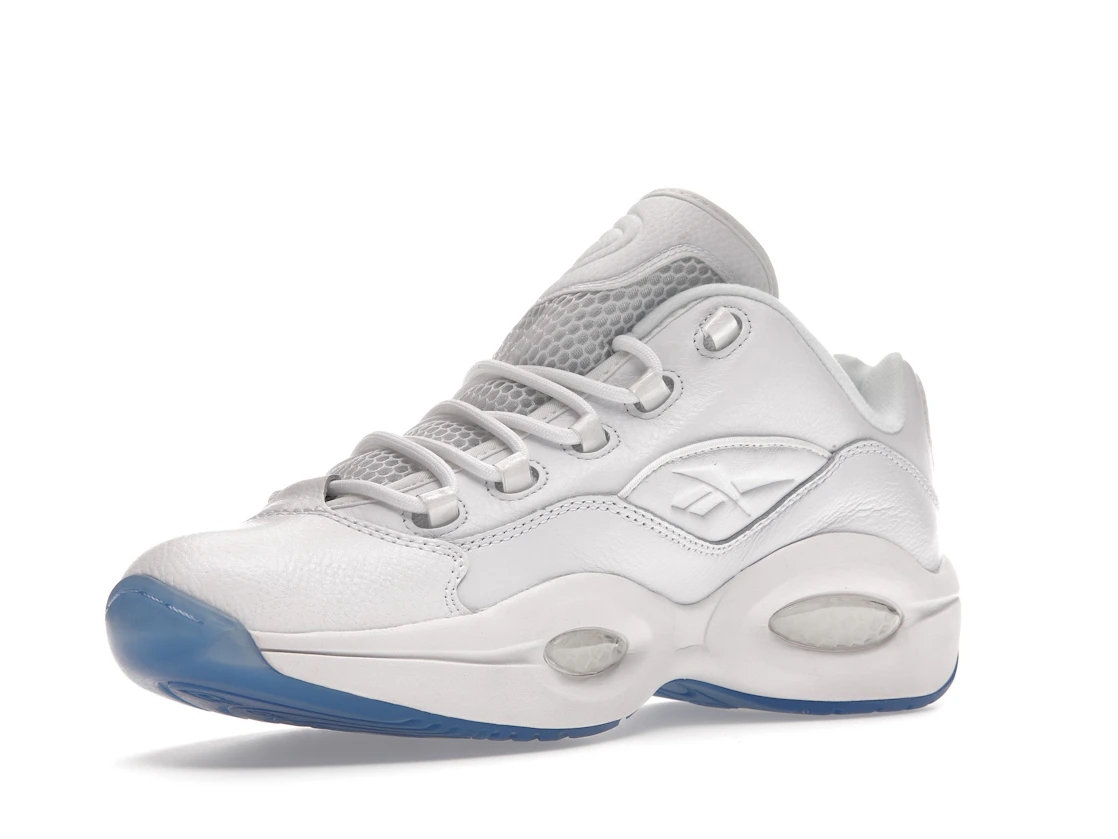 Vue 15 de Reebok Question Low White Clear Blue Sole