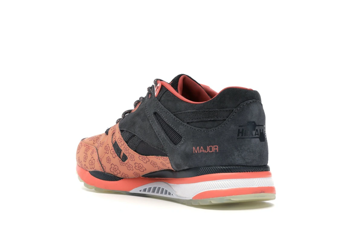Vue 24 de Reebok Ventilator Major DC Cherry Blossom