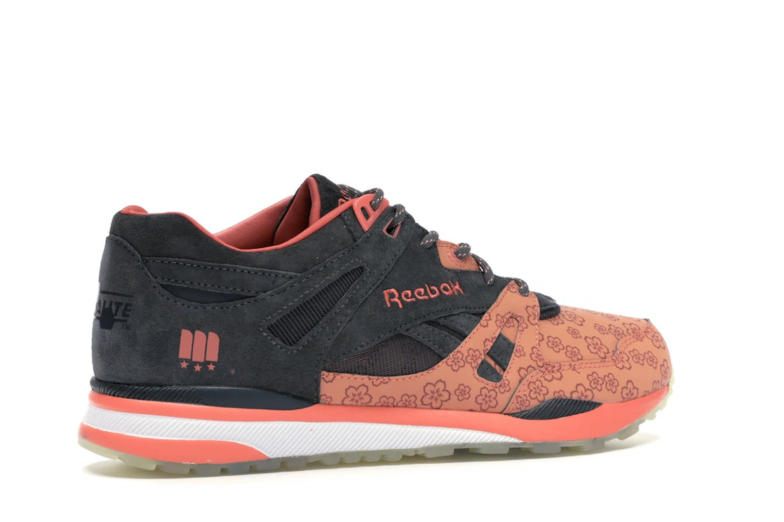 Vue 34 de Reebok Ventilator Major DC Cherry Blossom