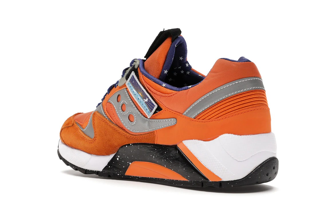 Vue 24 de Saucony Grid 9000 Extra Butter ACES