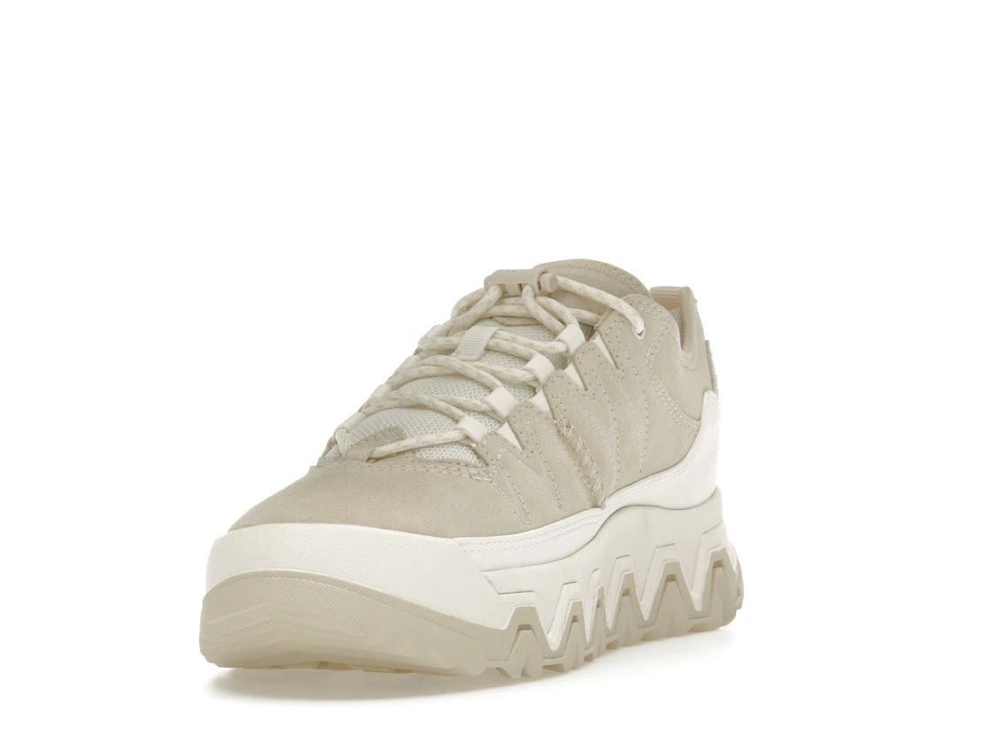 Vue 13 de UGG CapTrail Low Light Beige 