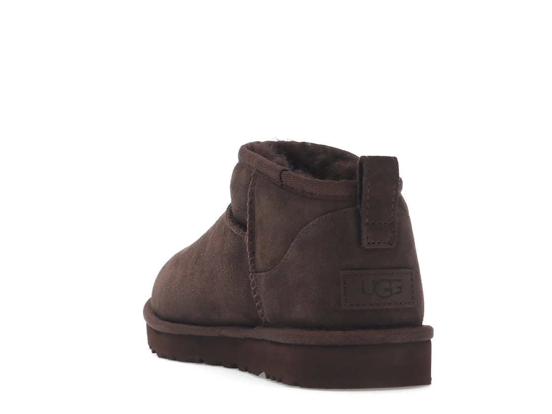 Vue 26 de UGG Classic Ultra Mini Boot Burnt Cedar 