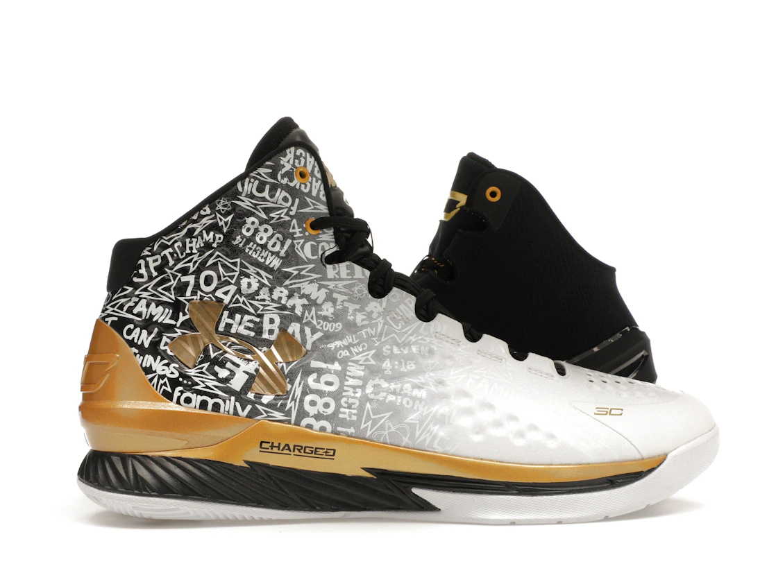 Vue 18 de Under Armour Curry 1 & 2 Back 2 Back MVP Pack (2016) (2 Pairs)
