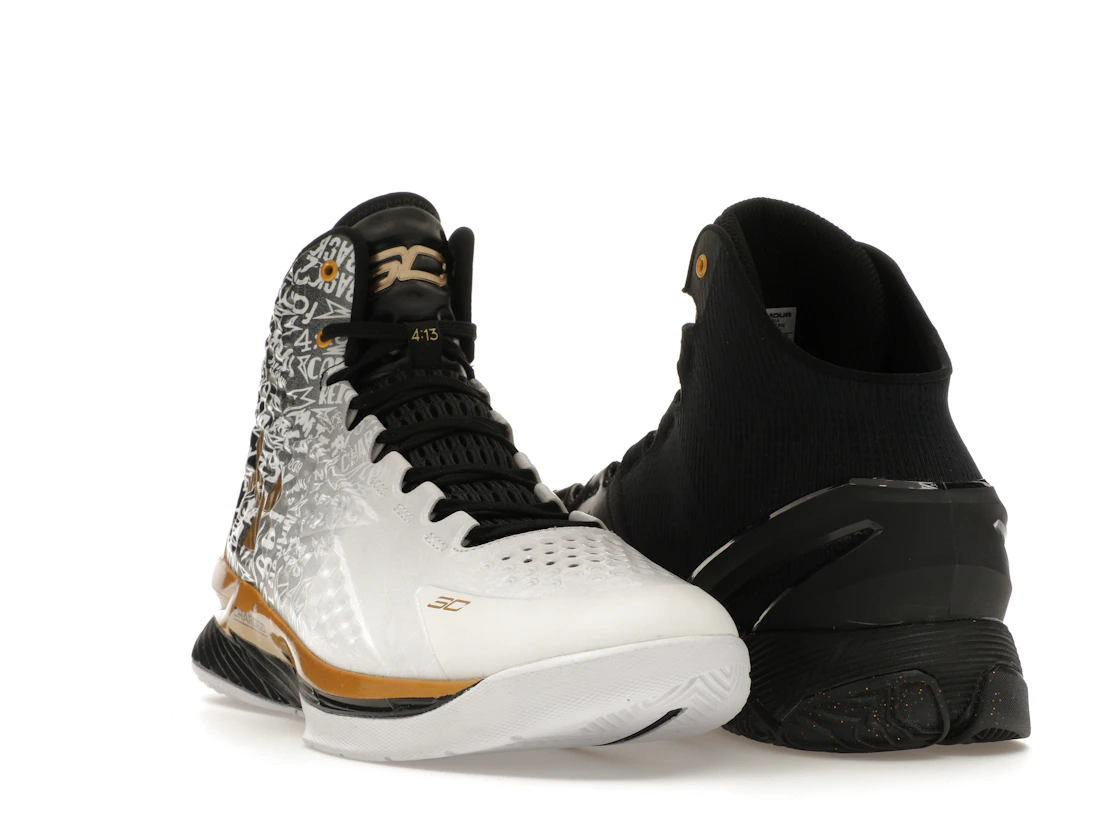 Vue 25 de Under Armour Curry 1 & 2 Back 2 Back MVP Pack (2016) (2 Pairs)