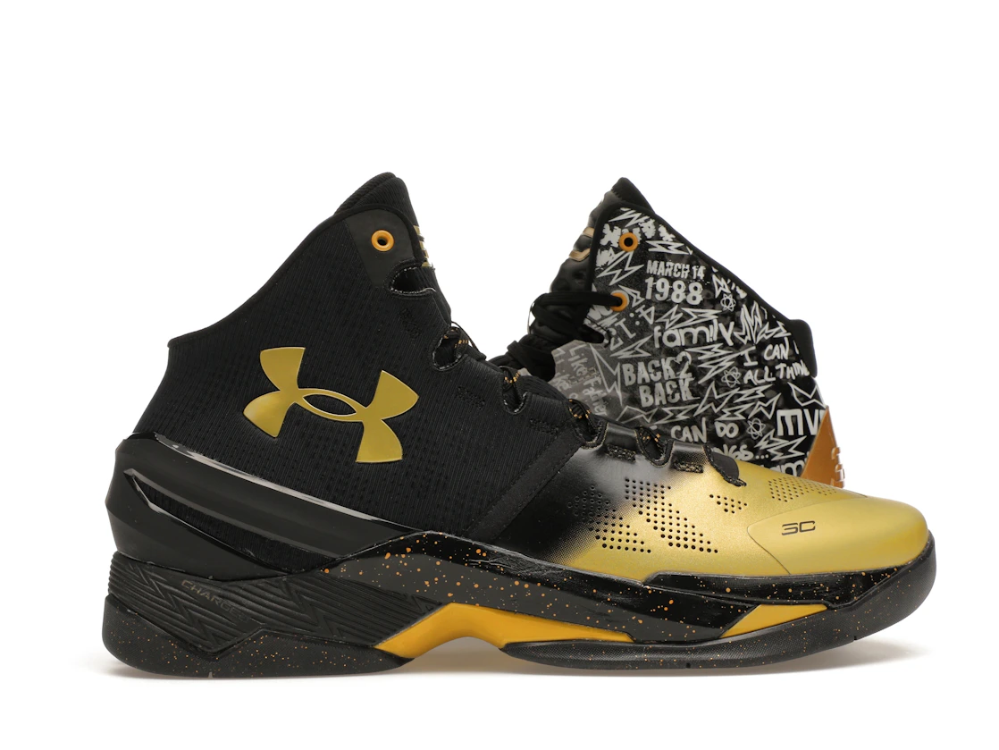 Vue 36 de Under Armour Curry 1 & 2 Back 2 Back MVP Pack (2016) (2 Pairs)