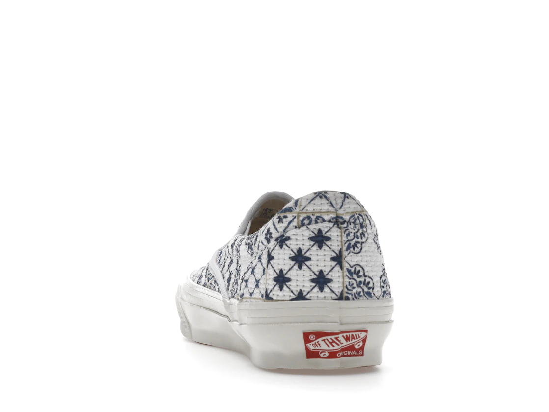 Vue 27 de Vans OG Classic Slip-On LX Kith for Vault Azulejo Tile