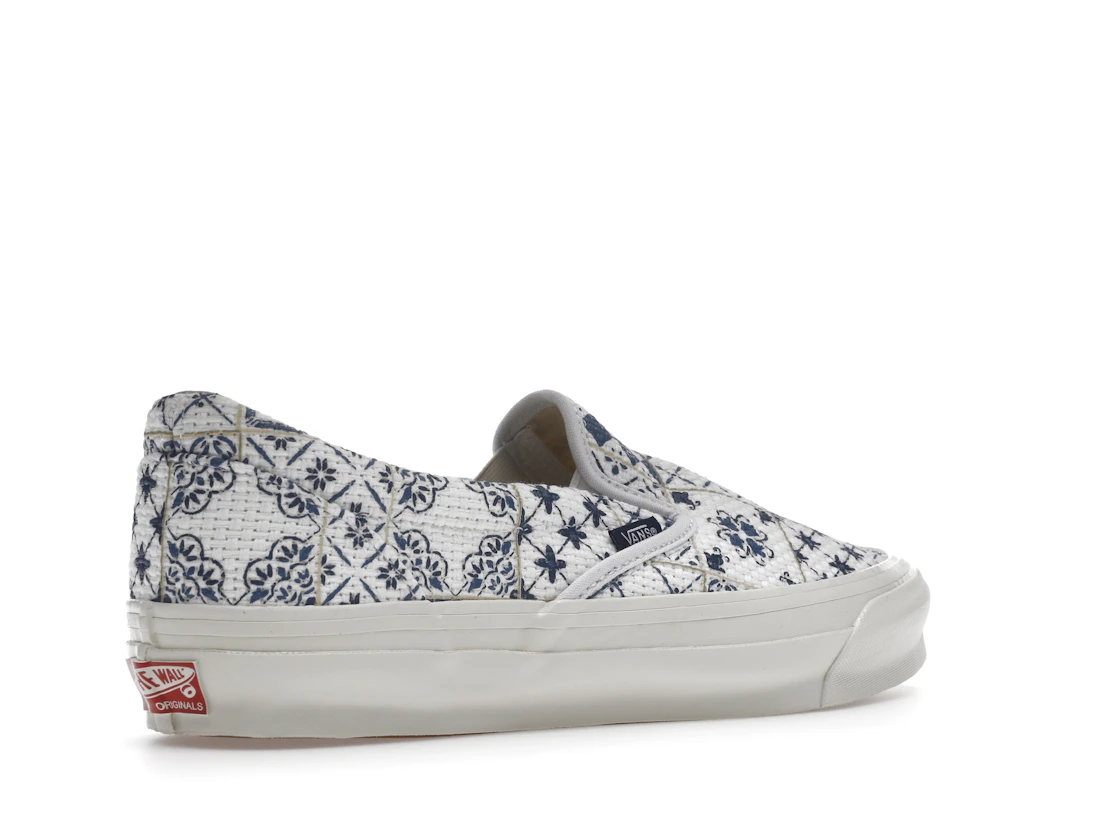 Vue 33 de Vans OG Classic Slip-On LX Kith for Vault Azulejo Tile