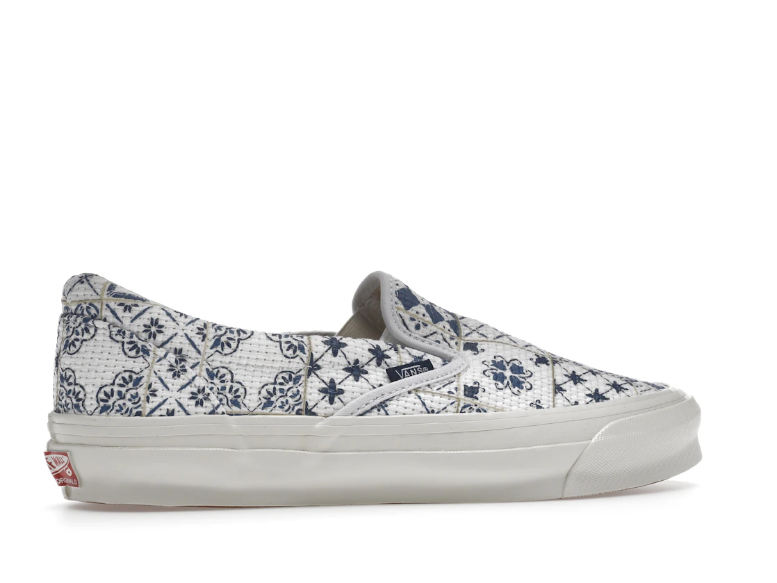 Vue 35 de Vans OG Classic Slip-On LX Kith for Vault Azulejo Tile