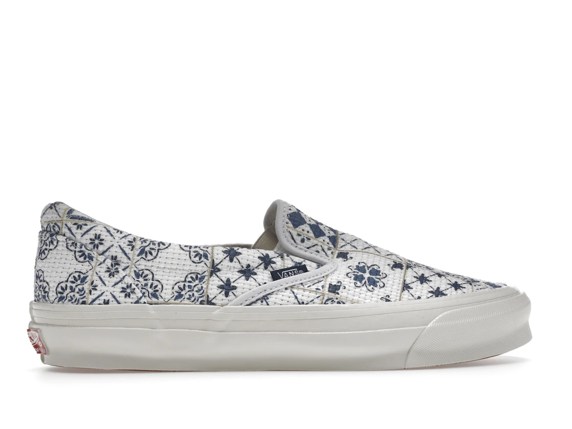 Vue 36 de Vans OG Classic Slip-On LX Kith for Vault Azulejo Tile