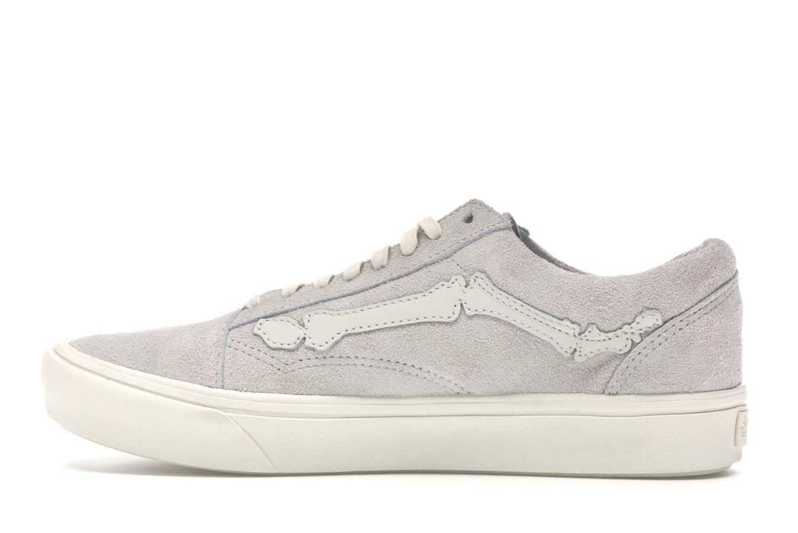 Vue 20 de Vans Old Skool ComfyCush Blends Bones White