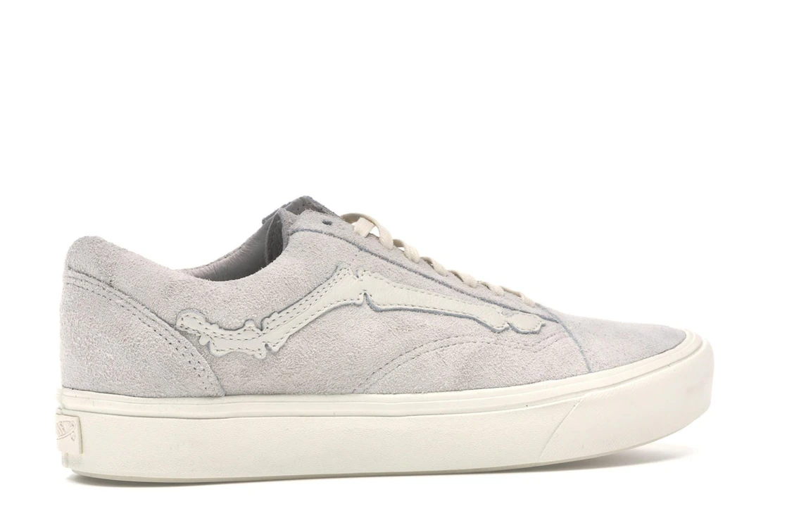 Vue 35 de Vans Old Skool ComfyCush Blends Bones White