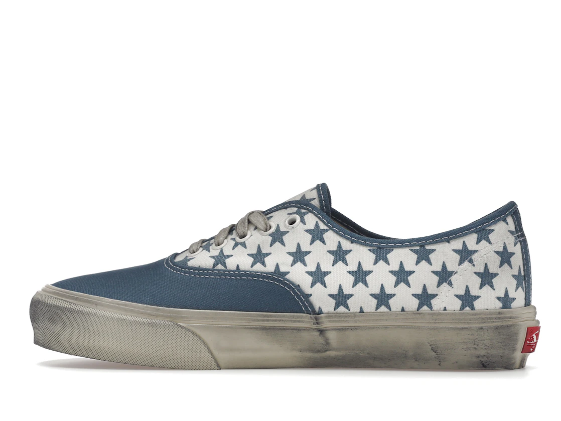 Vue 20 de Vans Vault OG Authentic LX Bianca Chandon Blue White