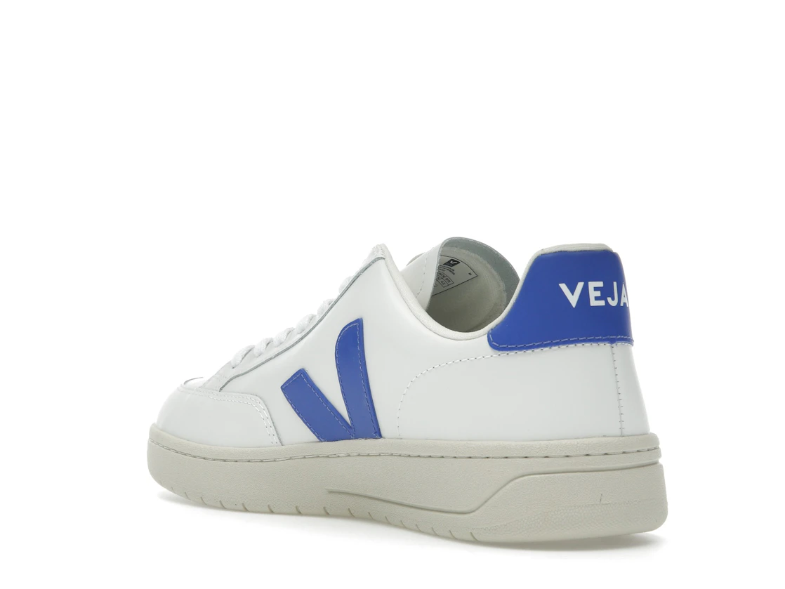 Vue 24 de Veja V-12 Leather White Paros