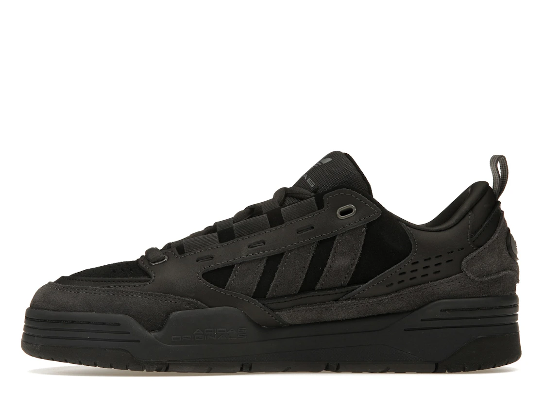 Vue 19 de adidas ADI2000 Triple Black