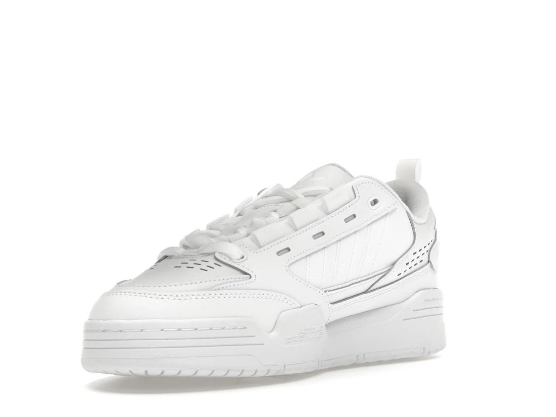 Vue 14 de adidas ADI2000 Triple White