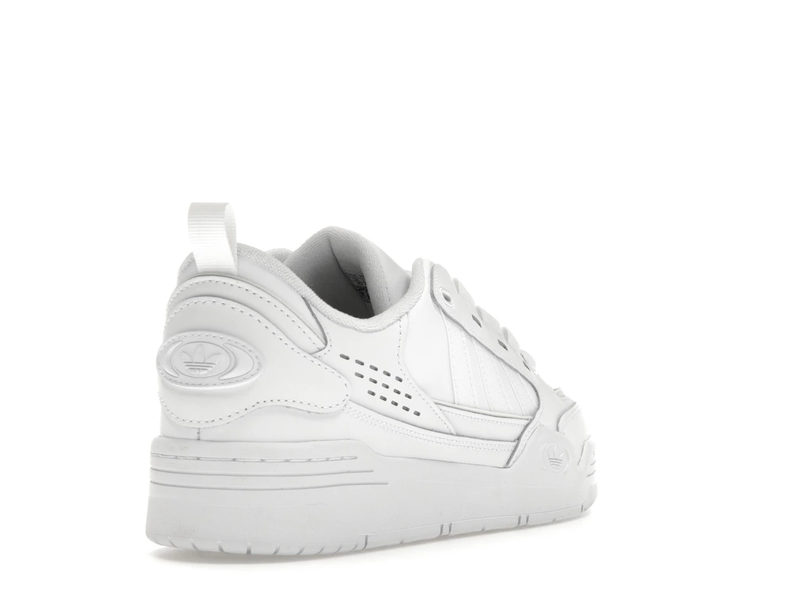 Vue 31 de adidas ADI2000 Triple White