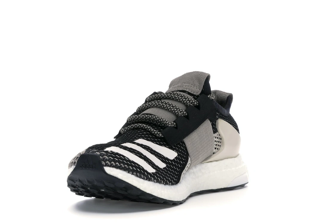 Vue 13 de adidas ADO Ultra Boost Day One Clear Brown