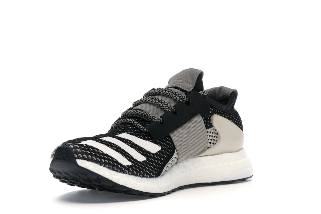 Vue 14 de adidas ADO Ultra Boost Day One Clear Brown